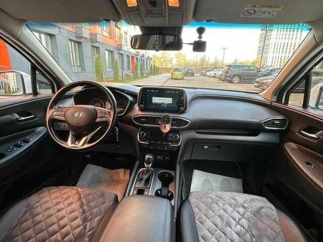 Білий Хендай Санта Фе, об'ємом двигуна 2.4 л та пробігом 92 тис. км за 20000 $, фото 4 на Automoto.ua