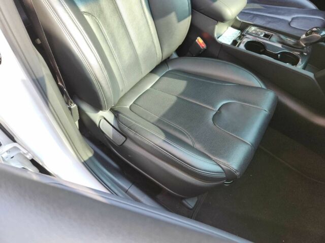 Белый Хендай Санта Фе, объемом двигателя 2 л и пробегом 87 тыс. км за 11200 $, фото 9 на Automoto.ua