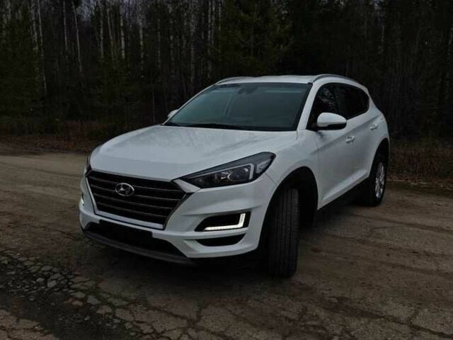 Белый Хендай Санта Фе, объемом двигателя 2 л и пробегом 82 тыс. км за 19900 $, фото 2 на Automoto.ua