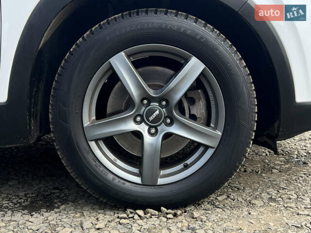 Белый Хендай Санта Фе, объемом двигателя 2.2 л и пробегом 169 тыс. км за 31034 $, фото 22 на Automoto.ua