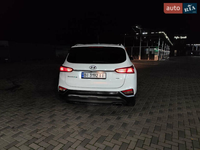 Білий Хендай Санта Фе, об'ємом двигуна 2.4 л та пробігом 136 тис. км за 20500 $, фото 5 на Automoto.ua