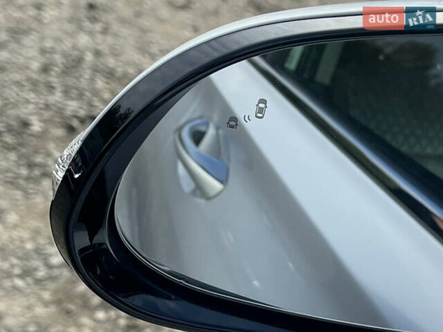 Белый Хендай Санта Фе, объемом двигателя 2.2 л и пробегом 169 тыс. км за 31034 $, фото 18 на Automoto.ua