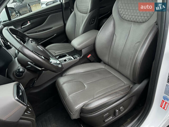 Белый Хендай Санта Фе, объемом двигателя 2.2 л и пробегом 169 тыс. км за 29887 $, фото 30 на Automoto.ua