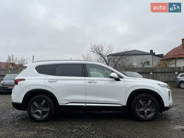 Белый Хендай Санта Фе, объемом двигателя 2.2 л и пробегом 169 тыс. км за 29887 $, фото 8 на Automoto.ua