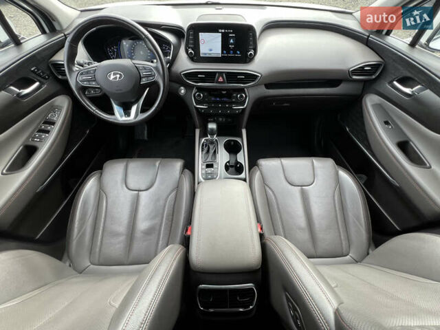 Белый Хендай Санта Фе, объемом двигателя 2.2 л и пробегом 169 тыс. км за 31034 $, фото 52 на Automoto.ua