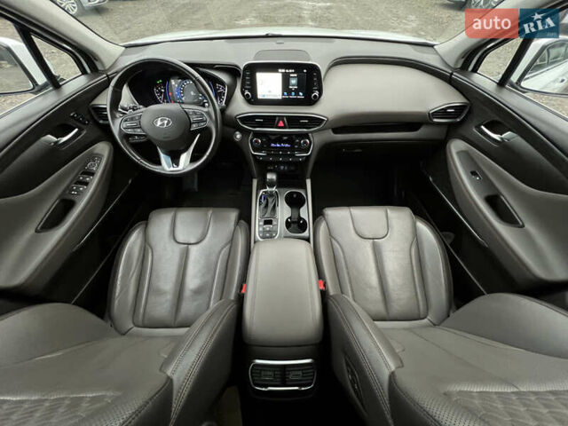 Белый Хендай Санта Фе, объемом двигателя 2.2 л и пробегом 169 тыс. км за 29887 $, фото 59 на Automoto.ua