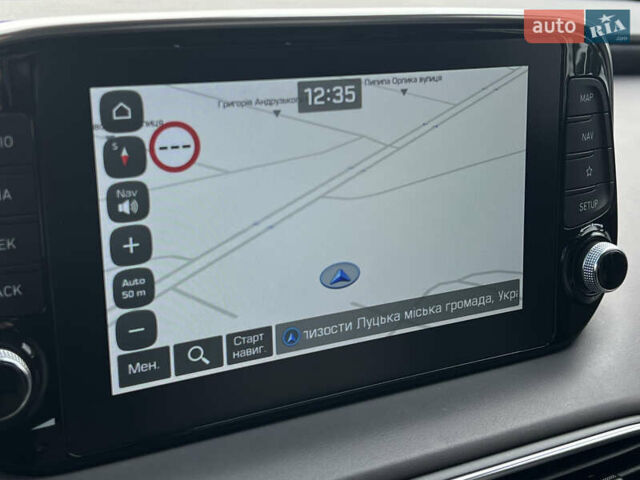 Белый Хендай Санта Фе, объемом двигателя 2.2 л и пробегом 169 тыс. км за 31034 $, фото 67 на Automoto.ua