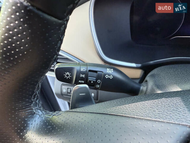 Белый Хендай Санта Фе, объемом двигателя 2.15 л и пробегом 67 тыс. км за 37999 $, фото 135 на Automoto.ua