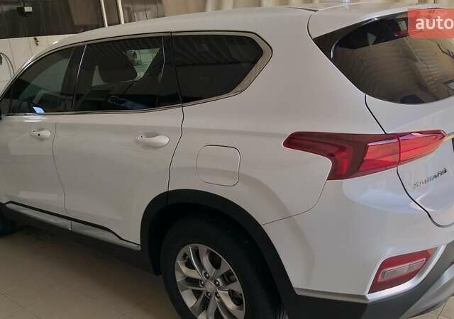 Білий Хендай Санта Фе, об'ємом двигуна 2.36 л та пробігом 22 тис. км за 23999 $, фото 1 на Automoto.ua