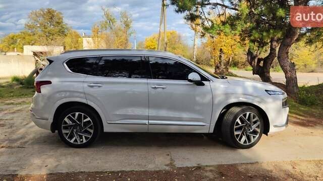 Белый Хендай Санта Фе, объемом двигателя 2.15 л и пробегом 55 тыс. км за 44999 $, фото 1 на Automoto.ua