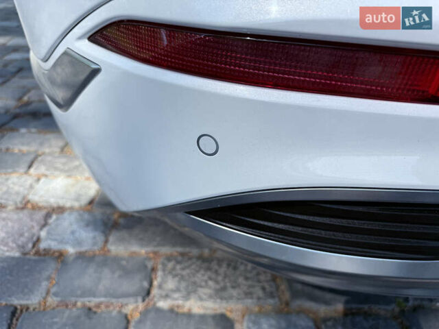 Белый Хендай Санта Фе, объемом двигателя 2.15 л и пробегом 67 тыс. км за 37999 $, фото 95 на Automoto.ua