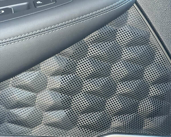 Белый Хендай Санта Фе, объемом двигателя 2 л и пробегом 62 тыс. км за 25000 $, фото 9 на Automoto.ua