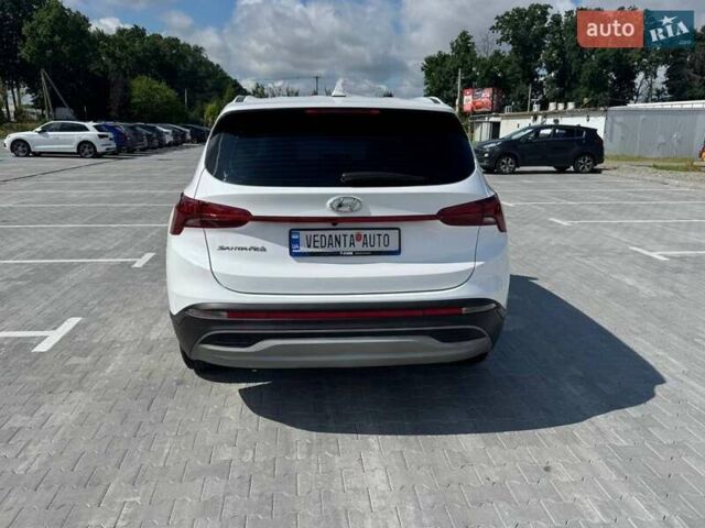 Белый Хендай Санта Фе, объемом двигателя 2.2 л и пробегом 118 тыс. км за 28300 $, фото 4 на Automoto.ua