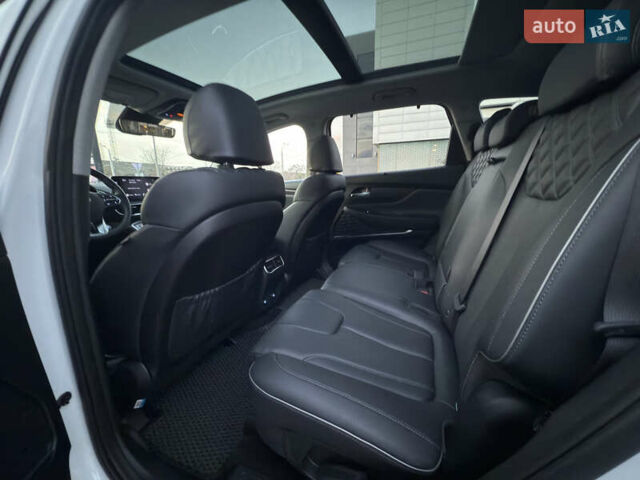 Белый Хендай Санта Фе, объемом двигателя 1.6 л и пробегом 82 тыс. км за 29000 $, фото 15 на Automoto.ua