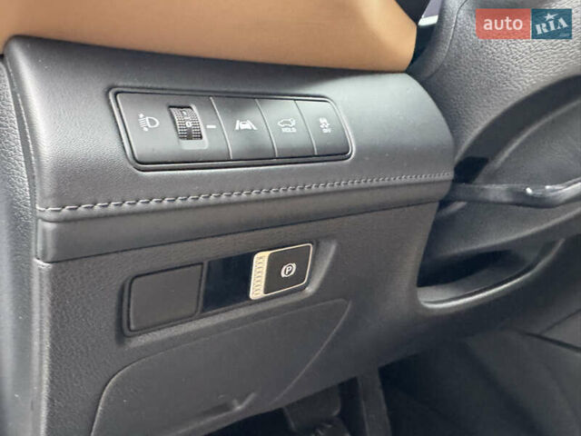 Белый Хендай Санта Фе, объемом двигателя 2.15 л и пробегом 67 тыс. км за 37999 $, фото 56 на Automoto.ua