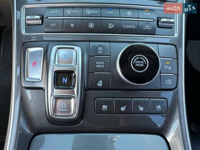 Белый Хендай Санта Фе, объемом двигателя 2.2 л и пробегом 118 тыс. км за 28300 $, фото 18 на Automoto.ua