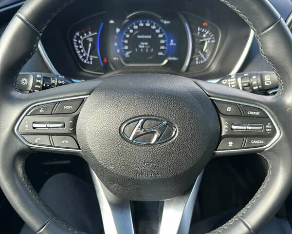 Белый Хендай Санта Фе, объемом двигателя 2 л и пробегом 36 тыс. км за 25500 $, фото 15 на Automoto.ua