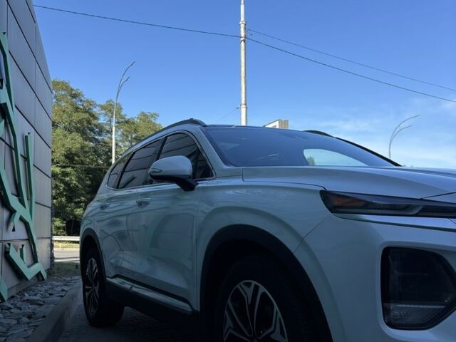 Белый Хендай Санта Фе, объемом двигателя 2 л и пробегом 35 тыс. км за 24500 $, фото 12 на Automoto.ua