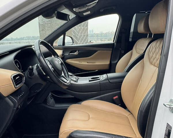 Белый Хендай Санта Фе, объемом двигателя 2.15 л и пробегом 67 тыс. км за 37999 $, фото 33 на Automoto.ua