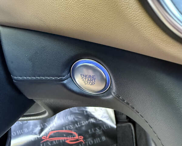 Белый Хендай Санта Фе, объемом двигателя 2.15 л и пробегом 67 тыс. км за 37999 $, фото 78 на Automoto.ua