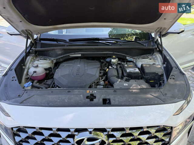 Белый Хендай Санта Фе, объемом двигателя 2.15 л и пробегом 67 тыс. км за 37999 $, фото 131 на Automoto.ua