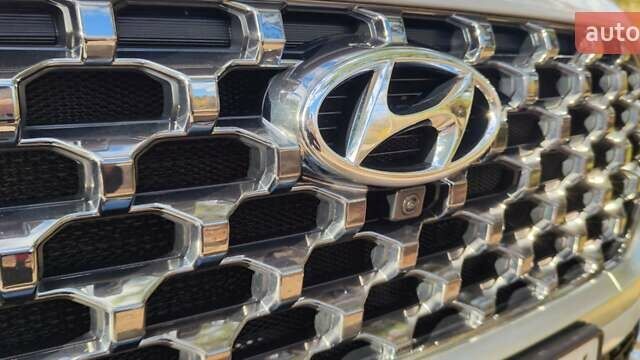 Белый Хендай Санта Фе, объемом двигателя 2.15 л и пробегом 55 тыс. км за 44999 $, фото 11 на Automoto.ua