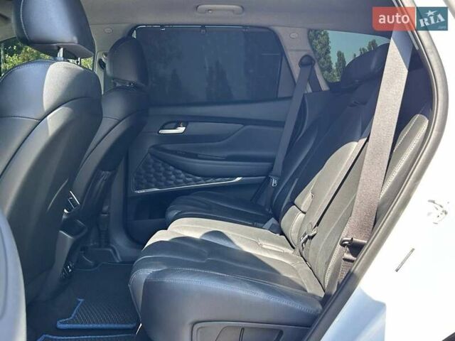 Белый Хендай Санта Фе, объемом двигателя 2.4 л и пробегом 80 тыс. км за 27500 $, фото 34 на Automoto.ua