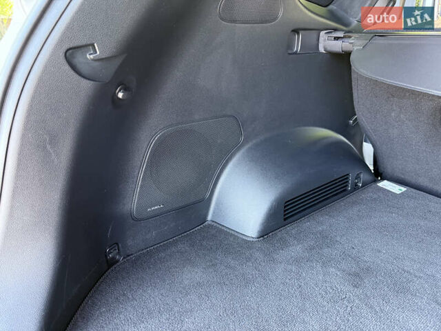 Белый Хендай Санта Фе, объемом двигателя 2.15 л и пробегом 67 тыс. км за 37999 $, фото 147 на Automoto.ua