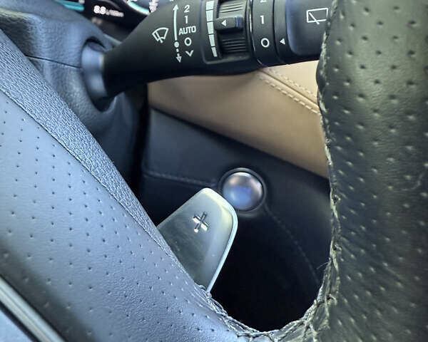 Белый Хендай Санта Фе, объемом двигателя 2.15 л и пробегом 67 тыс. км за 37999 $, фото 119 на Automoto.ua