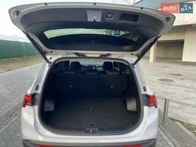 Белый Хендай Санта Фе, объемом двигателя 2.2 л и пробегом 123 тыс. км за 29700 $, фото 47 на Automoto.ua