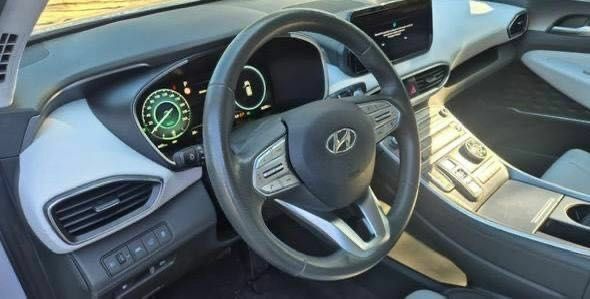 Белый Хендай Санта Фе, объемом двигателя 1.6 л и пробегом 40 тыс. км за 17000 $, фото 9 на Automoto.ua