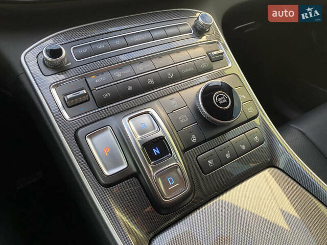 Белый Хендай Санта Фе, объемом двигателя 2.2 л и пробегом 123 тыс. км за 29700 $, фото 77 на Automoto.ua