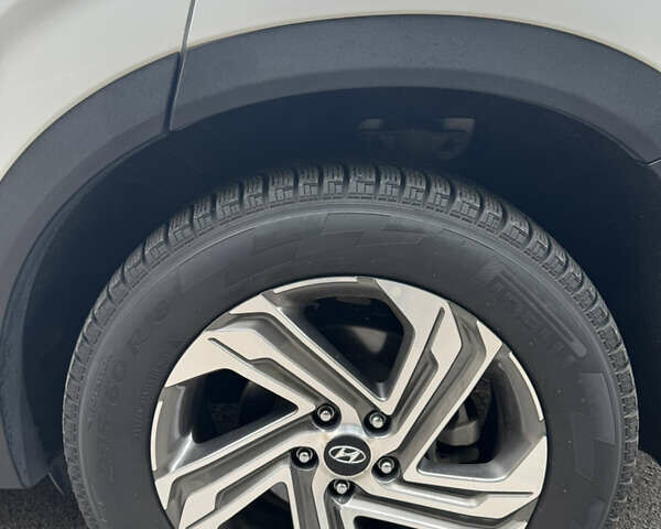 Білий Хендай Санта Фе, об'ємом двигуна 2.15 л та пробігом 147 тис. км за 29800 $, фото 67 на Automoto.ua