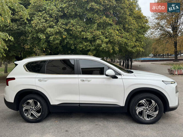 Білий Хендай Санта Фе, об'ємом двигуна 2.15 л та пробігом 147 тис. км за 29800 $, фото 71 на Automoto.ua