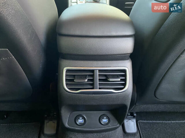 Белый Хендай Санта Фе, объемом двигателя 2.2 л и пробегом 123 тыс. км за 29700 $, фото 51 на Automoto.ua