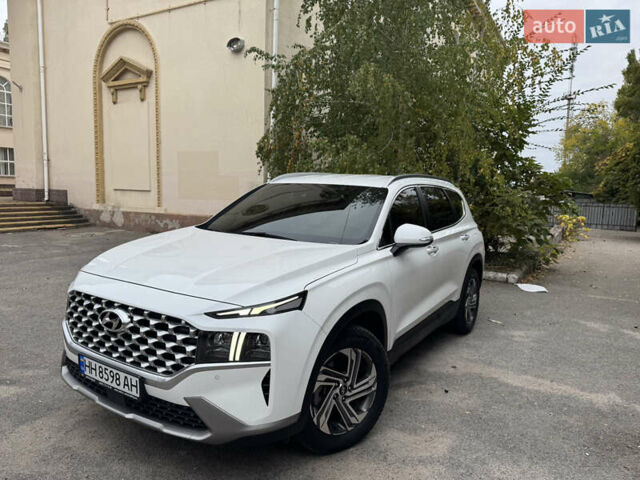 Білий Хендай Санта Фе, об'ємом двигуна 2.15 л та пробігом 147 тис. км за 29800 $, фото 2 на Automoto.ua