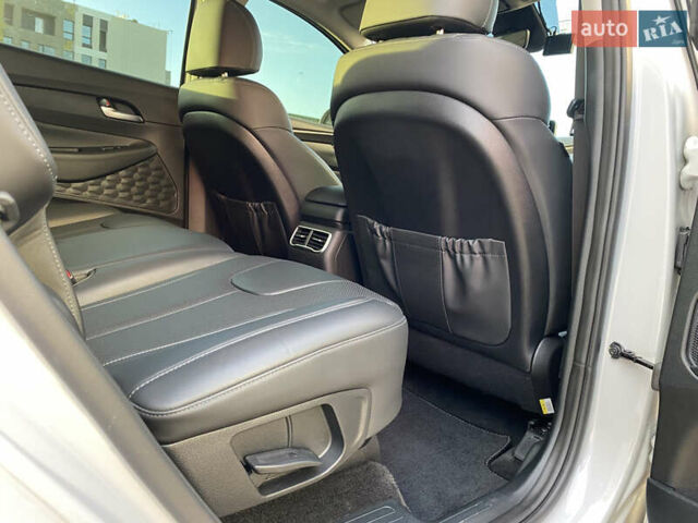 Белый Хендай Санта Фе, объемом двигателя 2.2 л и пробегом 123 тыс. км за 29700 $, фото 60 на Automoto.ua