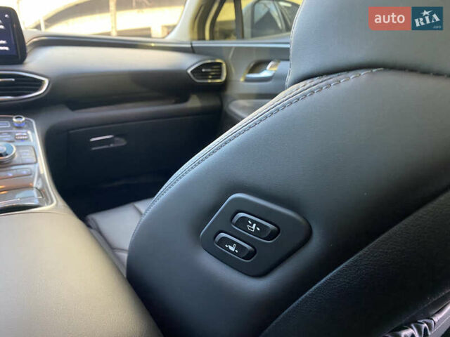 Белый Хендай Санта Фе, объемом двигателя 2.2 л и пробегом 123 тыс. км за 29700 $, фото 52 на Automoto.ua