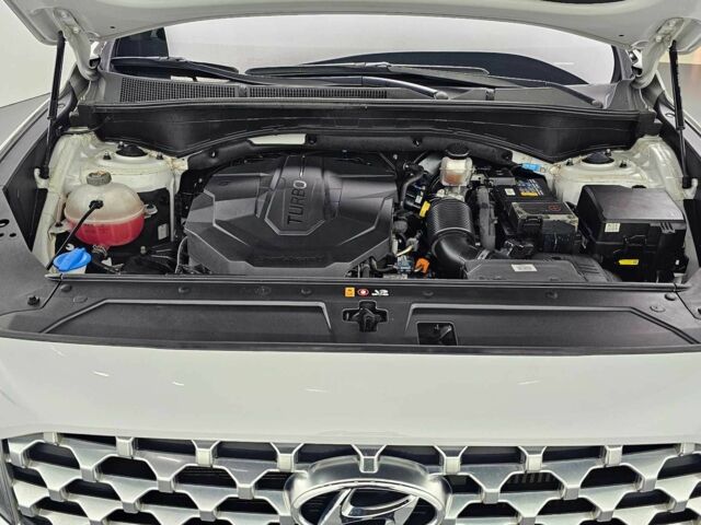 Белый Хендай Санта Фе, объемом двигателя 2.2 л и пробегом 122 тыс. км за 24500 $, фото 5 на Automoto.ua