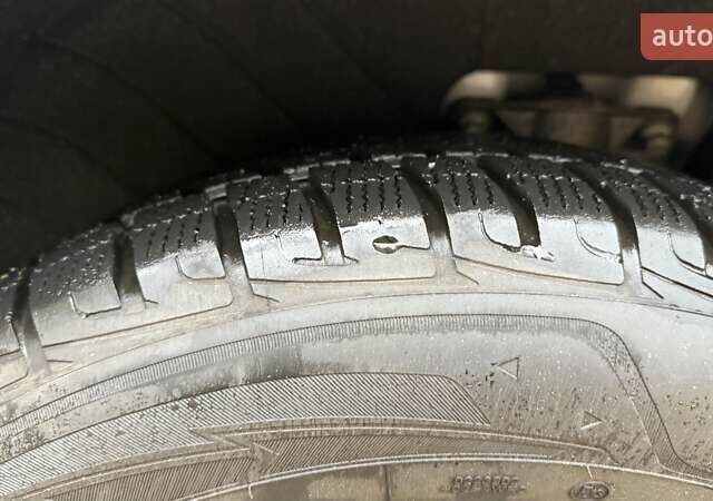 Белый Хендай Санта Фе, объемом двигателя 2.15 л и пробегом 51 тыс. км за 37000 $, фото 10 на Automoto.ua