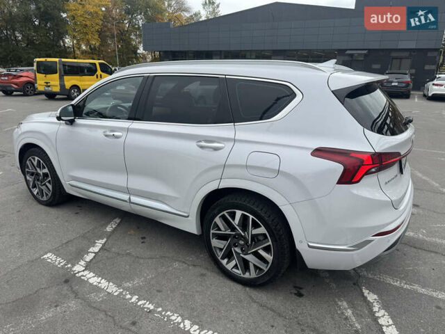 Белый Хендай Санта Фе, объемом двигателя 2.15 л и пробегом 75 тыс. км за 37500 $, фото 3 на Automoto.ua