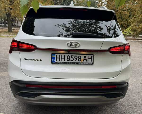 Білий Хендай Санта Фе, об'ємом двигуна 2.15 л та пробігом 147 тис. км за 29800 $, фото 53 на Automoto.ua