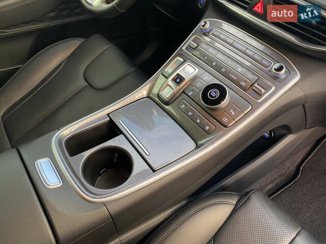 Белый Хендай Санта Фе, объемом двигателя 2.2 л и пробегом 123 тыс. км за 29700 $, фото 68 на Automoto.ua