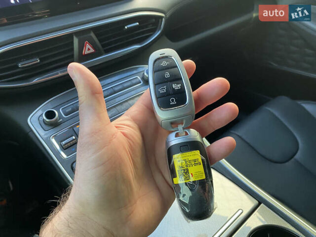 Белый Хендай Санта Фе, объемом двигателя 2.2 л и пробегом 123 тыс. км за 29700 $, фото 75 на Automoto.ua