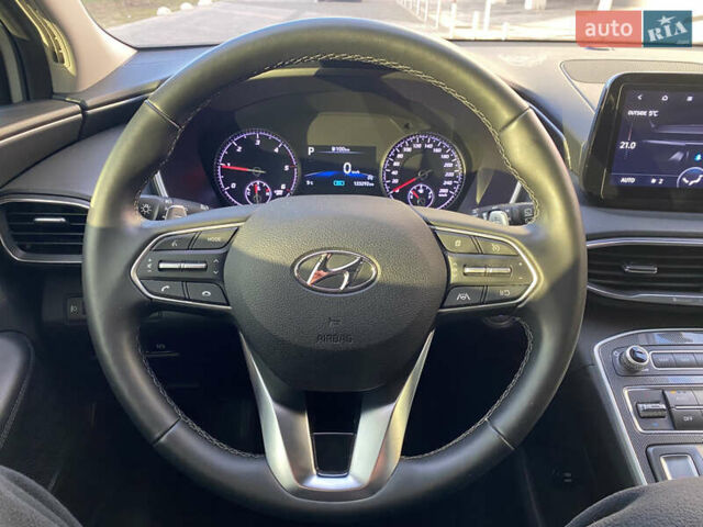 Белый Хендай Санта Фе, объемом двигателя 2.2 л и пробегом 123 тыс. км за 29700 $, фото 71 на Automoto.ua