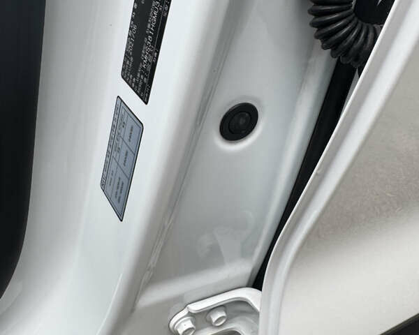 Білий Хендай Санта Фе, об'ємом двигуна 2.15 л та пробігом 147 тис. км за 29800 $, фото 47 на Automoto.ua