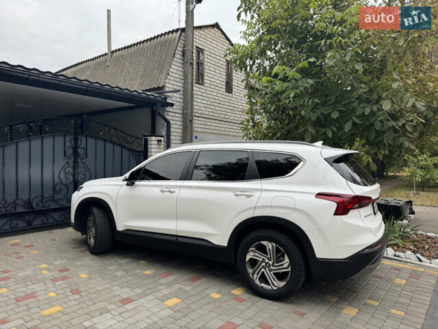 Білий Хендай Санта Фе, об'ємом двигуна 2.15 л та пробігом 147 тис. км за 29800 $, фото 80 на Automoto.ua