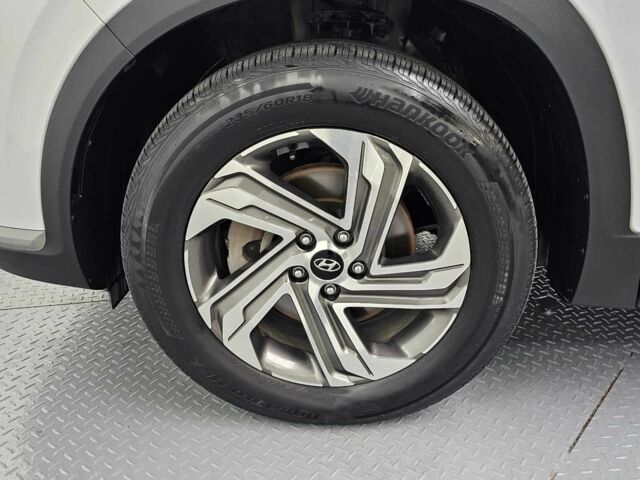 Белый Хендай Санта Фе, объемом двигателя 2.2 л и пробегом 122 тыс. км за 24500 $, фото 4 на Automoto.ua