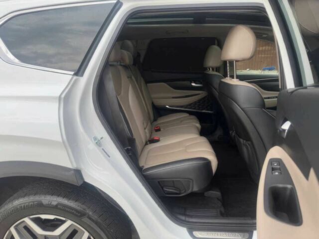 Белый Хендай Санта Фе, объемом двигателя 2.5 л и пробегом 20 тыс. км за 6100 $, фото 11 на Automoto.ua