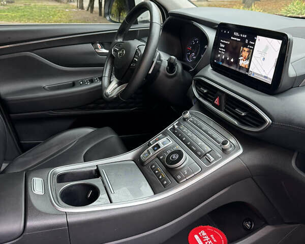 Білий Хендай Санта Фе, об'ємом двигуна 2.15 л та пробігом 147 тис. км за 29800 $, фото 27 на Automoto.ua